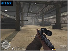 W tej samej chwili czołg wyjechał na plac, by wykonać manewr zawracania - [Rosjanie Misja 7] Warsaw Railroads - Call of Duty - poradnik do gry