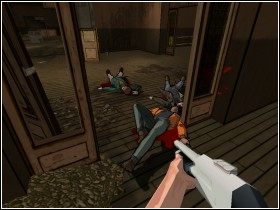 W pomieszczeniu z dziurą w podłodze nie zbliżaj się zanadto do jej krawędzi - część podłogi wciąż gotowa się urwać - [Solucja] Brooklyn - FBI cz.2 | XIII - XIII - poradnik do gry