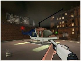 Aby się dostać do helikoptera będziesz musiał zniszczyć zasilanie w baraku po prawej stonie - [Solucja] Brooklyn - FBI cz.3 | XIII - XIII - poradnik do gry