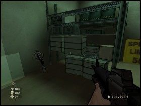 Tych wyzabijaj nie wychylając się zanadto z bezpiecznego miejsca - [Solucja] Wnętrza Emerald Base cz.1 | XIII - XIII - poradnik do gry