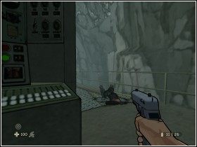 I otwórz śluzę z panelu, który znajdziesz obok mostu - [Solucja] Baza SPADS cz.1 | XIII - XIII - poradnik do gry