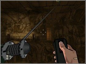 Tam po prawej stronie korytarza znajdziesz pomieszczenie, w którym spoczywa kolejna teczka z dokumentami - [Solucja] Sanktuarium cz.3 | XIII - XIII - poradnik do gry