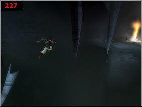 Przeskakując z jednego na drugi docieramy do punktu zapisu gry [227] - A cavern of ladders - Prince of Persia: Piaski Czasu - poradnik do gry
