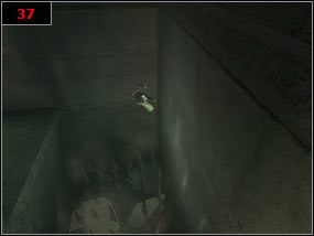 Gdy sztylet mamy już przy sobie, przeskakujemy na drugą stronę w kierunku otwartej bramy [36] , aby zaraz potem natrafić na kolejne pułapki - poradzimy sobie z nimi biegnąc po ścianie i w odpowiednim momencie się od niej odbijając [37] - You have unleashed The Sands of Time - Prince of Persia: Piaski Czasu - poradnik do gry