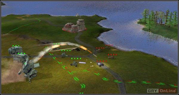 Przeważnie komputer wystawia za kredyty otrzymane od partyzantów tyle smallfootów, ile zdoła (od 4 do 8) i nie decyduje się na silniejsze jednostki, którymi z jednej strony mógłby zadać nam większe straty, ale z drugiej strony szybciej byśmy wówczas państwo podbili - Walka z partyzantami | Faza 1 | Massive Assault - Massive Assault - poradnik do gry