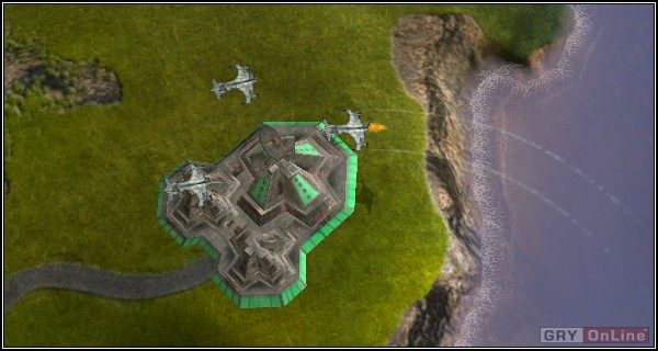 Bardzo przydatne do dobijania jednostek przeciwnika oraz rozprawiania się z jego wyrzutniami rakiet są bombowce - Zdobywanie przewagi | Faza 3 i 4 | Massive Assault - Massive Assault - poradnik do gry