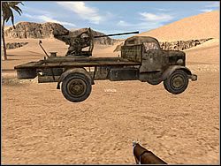 Mój wybór padła na ciężarówkę, która wydawała się być zdecydowanie lepszym wyborem - Spaghetti Airport cd. | Operation Nomad | Hidden and Dangerous 2 - Hidden and Dangerous 2 - poradnik do gry