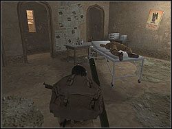 W jednym z domków znajdziesz skrzynię z amunicją - zaopatrz szczególnie snajpera - Guests cd. | Operation Nomad | Hidden and Dangerous 2 - Hidden and Dangerous 2 - poradnik do gry