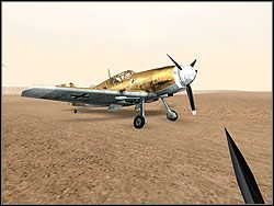 Większość samolotów stoi na zewnątrz hangarów - Whisky Bar cd. | Operation Nomad | Hidden and Dangerous 2 - Hidden and Dangerous 2 - poradnik do gry