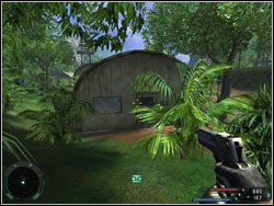 Przejdź krzakami w przeciwną stronę i wejdź do baraku - Misja 04 - Pier w Far Cry - Far Cry - poradnik do gry