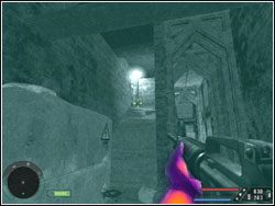 Wróć do ciemnego korytarza i wejdź po schodach na górę - Misja 09 - Regulator | Far Cry - Far Cry - poradnik do gry