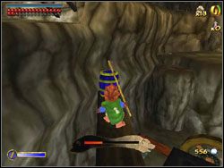 Gdy dojedzie do końca przeskocz kolce znajdujące się w podłodze i zrzuć kolejną beczkę - 11 - The Clouds Burst cz.2 | The Hobbit - The Hobbit - poradnik do gry