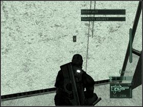 Od razu wejdź do środka i wyłącz światło przełącznikiem z prawej - Paris - część 2 | France | Tom Clancys Splinter Cell Pandora Tomorrow - Tom Clancys Splinter Cell: Pandora Tomorrow - poradniki