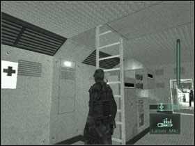 Wyjdź po niej na dach, otwierając po drodze właz - Paris-Nice - część 2 | France | Tom Clancys Splinter Cell Pandora Tomorrow - Tom Clancys Splinter Cell: Pandora Tomorrow - poradniki