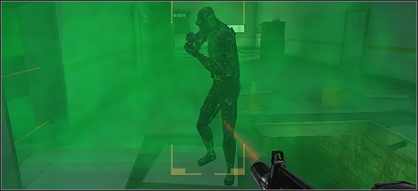 Fosfor osadza się na ubraniu szpiega - Gadżety | Najemnik | Tom Clancys Splinter Cell Pandora Tomorrow - Tom Clancys Splinter Cell: Pandora Tomorrow - poradniki