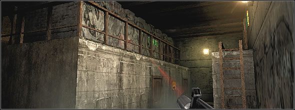 Bieganina po korytarzach jest utrudniona, głównie ze względu na dwupoziomowa budowy mapy - Mount Hospital | Mapy | Tom Clancys Splinter Cell Pandora Tomorrow - Tom Clancys Splinter Cell: Pandora Tomorrow - poradniki