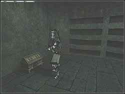 Po schodkach dostaniesz się do korytarza i dalej do nowego kompleksu pomieszczeń, pełnego wrogich kreatur - [Misja 23] Belmont Transformed | Knights of the Temple Infernal Crusade - Knights of the Temple: Infernal Crusade - poradnik do gry