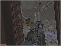 Otwórz ostatnie drzwi, by mieć widok na dziedziniec z kolumnami - Proud Flag - Opis (2) - Misja 5 - Tom Clancys Rainbow Six 3: Athena Sword - poradnik do gry