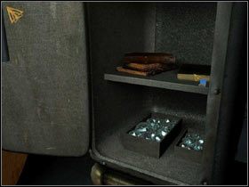 Z tymi informacjami zabrałam się do otwierania sejfu - To jeszcze nie koniec | Podróż Do Wnętrza Ziemi - Podróż Do Wnętrza Ziemi - poradnik do gry