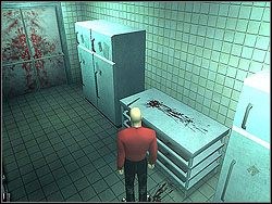 Wejdź do środka i zabierz leżący na stole z prawej nóż kuchenny - The Meat Kings Party - Opis (1) | Misja 2 w Hitman Kontrakty - Hitman: Kontrakty - poradnik do gry