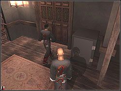 Tam odtwórz podwójne drzwi i w pokoju przejdź w prawo - Lee Hong Assassination - Opis Opcja 1 | Misja 11 w Hitman Kontrakty - Hitman: Kontrakty - poradnik do gry
