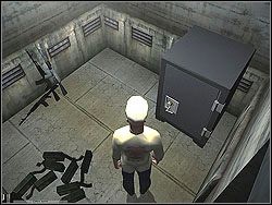 Wejdź do małego pomieszczenia i zabierz figurkę z sejfu - Lee Hong Assassination - Opis Opcja 3 | Misja 11 w Hitman Kontrakty - Hitman: Kontrakty - poradnik do gry