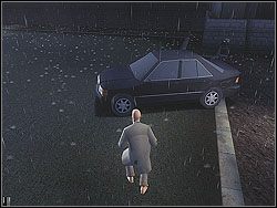 Kiedy przejdzie obok, wejdź do zaciemnionej sali i otwórz okno na balkon - Asylum Aftermath - Opis (2) | Misja 1 w Hitman Kontrakty - Hitman: Kontrakty - poradnik do gry