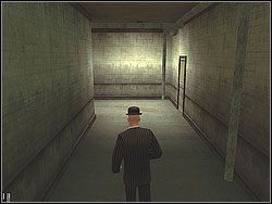 Poczekaj, aż ubrany na czarno strażnik wyjdzie na górę i przejdzie przez podwójne drzwi - Rendezvous in Rotterdam - Opis (2) | Misja 5 w Hitman Kontrakty - Hitman: Kontrakty - poradnik do gry