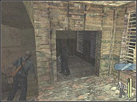 Kiedy teren będzie czysty - wyjdź na zewnątrz i skieruj się do drzwi na końcu alejki - Doorway into Hell (2) | Scena 2 | Manhunt - Manhunt - poradnik do gry