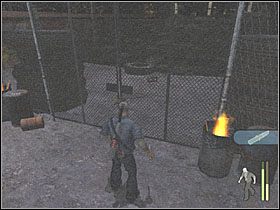 W pobliskim hangarze czai się kolejnych dwóch przeciwników - White Trash (1) | Scena 4 | Manhunt - Manhunt - poradnik do gry