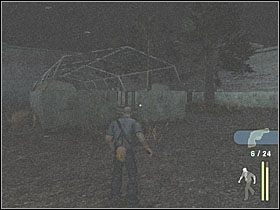 Teraz idź dalej i kiedy dojdziesz na otwartą przestrzeń - ustaw się za stertą skrzynek, skąd zabij jedynego oponenta - Mouth of Madness (1) | Scena 11 | Manhunt - Manhunt - poradnik do gry
