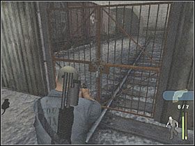 Na końcu zeskocz na dół i udaj się na koniec terenu - Trained to Kill (2) | Scena 17 | Manhunt - Manhunt - poradnik do gry