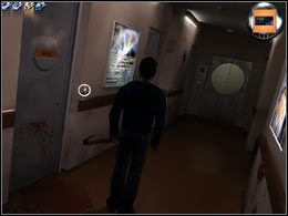 Obok korytarzu z biurem doktora są drzwi, które otwórz niebieską kartą - [Szpital] Szatnia - Midnight Nowhere - poradnik do gry