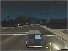 Znajdujesz się na zamkniętym torze i musisz pokonać Lolę na pięciu okrążeniach - Con Girls zadania 5-7 - Rozdział 4 - alternatywny - True Crime: Streets Of L.A. - poradnik do gry