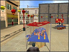 Na arenie znajdziesz dwie apteczki, które zawieszone są na zielonych słupach blisko środka (dobrze nimi rozporządzaj) - Blood Money zadania 5-7 - Rozdział 7 - alternatywny - True Crime: Streets Of L.A. - poradnik do gry