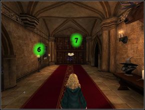 Rzuć czar na postać smoka, po drodze zbierz ognistą kulę, przeleć nim do kolejnego pokoju i zapal kominek (8) - Znajdź książkę pomocną w obronie Hardodzioba | Solucja - Harry Potter i Więzień Azkabanu - poradnik do gry