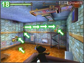 Pokonaj kilku laborantów i zerwij piąty plakat z lodówki, wskazanej lewą strzałką na obrazku [17] - [POZIOM 07] Steal The Potion cz.3 | Shrek 2 The Game - Shrek 2: The Game - poradnik do gry