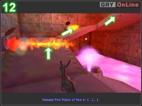 Tutaj znajdziesz dwie czekoladki (dwie prawe strzałki, obrazek [11] ), oraz - co najważniejsze - szósty plakat - [POZIOM 08] Escape The Factory cz.2 | Shrek 2 The Game - Shrek 2: The Game - poradnik do gry