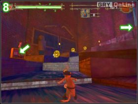 Musisz skakać po wskazanych przez strzałki (obrazek [7] ) wysepkach i uważać, by nie spaść do lawy - kończy się to natychmiastową śmiercią - [POZIOM 13] Poos n Boots Escapes Prison | Shrek 2 The Game - Shrek 2: The Game - poradnik do gry