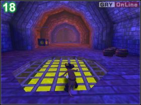 Gdy dotrzesz do schodów (obrazek [17] ), biegnij na górę w miejsce pokazane strzałką, po drodze zbierając monety - [POZIOM 13] Poos n Boots Escapes Prison cz.3 | Shrek 2 The Game - Shrek 2: The Game - poradnik do gry