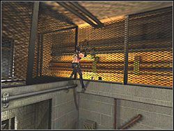 Wskocz na siatkę, która znajduje się pod sufitem - Jewelry Store (1) | Scena 1 | Catwoman - Catwoman - poradnik do gry