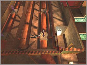 Na górze skorzystaj z zaworu i zacznij kierować się z powrotem na dół (a konkretnie na najniższy z drągów) - Factory Perimeter (7) | Scena 5 | Catwoman - Catwoman - poradnik do gry