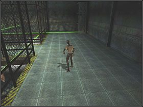 Skorzystaj z przycisku blisko drzwi, a następnie przez nie przejdź - Hedare Factory (4) | Scena 6 | Catwoman - Catwoman - poradnik do gry