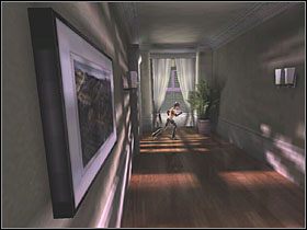 Wybiegnij na balkon i skieruj się w lewo, aby zebrać batem nagrodę - Mansion Interior (1) | Scena 8 | Catwoman - Catwoman - poradnik do gry