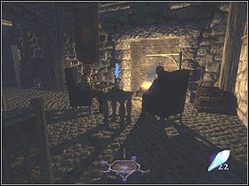 Gdy znajdziesz się w jej posiadaniu, wbiegnij w otwarte drzwi do pomieszczenia obok i czym prędzej otwórz kolejne drzwi prowadzące na zewnątrz - Checking Inn - Cashing Out [Opis 2] | Trening | Thief Deadly Shadows - Thief: Deadly Shadows - poradnik do gry