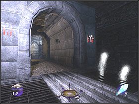 Nim do niego wejdziesz wespnij się po ścianie na prawo od głównego wejścia na wyższą kondygnację - Dzień szósty [Opis 3] | Miasto - Thief: Deadly Shadows - poradnik do gry