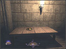 Przeszukaj okoliczne szafy, aby na jednej z nich znaleźć unikatową księgę (100, 98%) położoną na innej większej oraz srebrną statuetkę (50, 100%) ukrytą między książkami - Of Bretren... and Byetrayers [Opis 5] | Misja 7 - Thief: Deadly Shadows - poradnik do gry