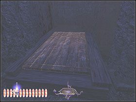 Wróć się kawałek i przejdź na spiralną klatkę schodową, którą przedostaniesz się na wyższe piętro - Robbing the Cradle [Opis 1] | Misja 8 - Thief: Deadly Shadows - poradnik do gry