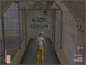 Potem prościutko korytarzem i schodami na dół - [Poziom 18] cz.3 - The Suffering - poradnik do gry