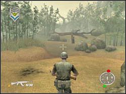 Kieruj się w stronę widocznych na screenie okopów, dzięki którym będziesz mógł przedostać się w okolicę drugiego działa przeciwlotniczego (powinieneś widzieć go w oddali) - First Kill (3) | Misja 01 | ShellShock Nam 67 - ShellShock: Nam 67 - poradnik do gry